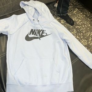 Women’s XS Nike hoodie - like new